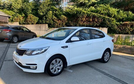 KIA Rio III рестайлинг, 2015 год, 900 000 рублей, 5 фотография