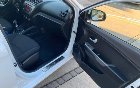 KIA Rio III рестайлинг, 2015 год, 900 000 рублей, 8 фотография