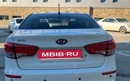 KIA Rio III рестайлинг, 2015 год, 900 000 рублей, 14 фотография
