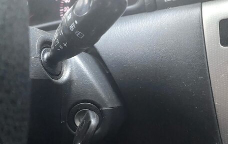 Toyota Corolla, 2004 год, 8 фотография