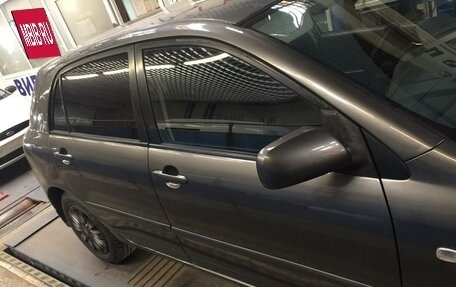 Toyota Corolla, 2004 год, 3 фотография