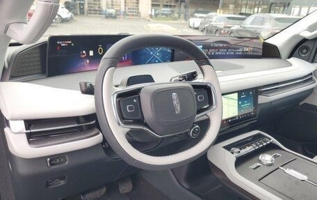 Lincoln Navigator, 2025 год, 16 548 000 рублей, 13 фотография