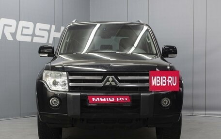 Mitsubishi Pajero IV, 2010 год, 1 790 000 рублей, 3 фотография