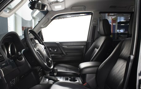 Mitsubishi Pajero IV, 2010 год, 1 790 000 рублей, 8 фотография