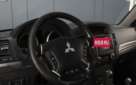 Mitsubishi Pajero IV, 2010 год, 1 790 000 рублей, 11 фотография