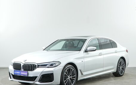 BMW 5 серия, 2022 год, 4 884 099 рублей, 5 фотография