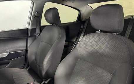 KIA Rio III рестайлинг, 2014 год, 870 000 рублей, 26 фотография