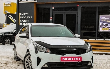 KIA Rio IV, 2021 год, 1 409 000 рублей, 2 фотография