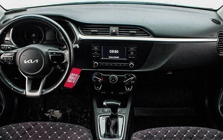 KIA Rio IV, 2021 год, 1 409 000 рублей, 16 фотография