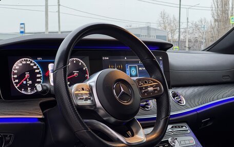Mercedes-Benz E-Класс, 2019 год, 4 550 000 рублей, 11 фотография