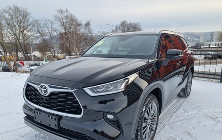 Toyota Highlander, 2025 год, 5 650 000 рублей, 2 фотография