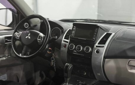 Mitsubishi Pajero Sport II рестайлинг, 2012 год, 1 648 000 рублей, 6 фотография