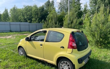 Peugeot 107 I рестайлинг, 2005 год, 220 000 рублей, 2 фотография