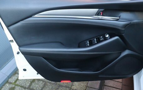 Mazda 6, 2019 год, 2 599 000 рублей, 12 фотография