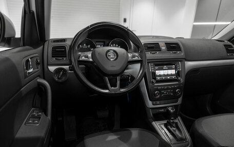 Skoda Yeti I рестайлинг, 2016 год, 1 700 000 рублей, 7 фотография