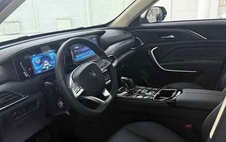 FAW Bestune T77, 2023 год, 2 598 000 рублей, 8 фотография