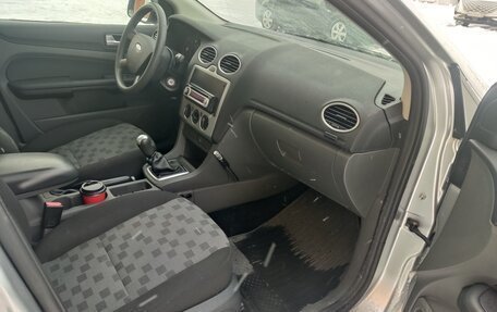 Ford Focus II рестайлинг, 2005 год, 420 000 рублей, 11 фотография