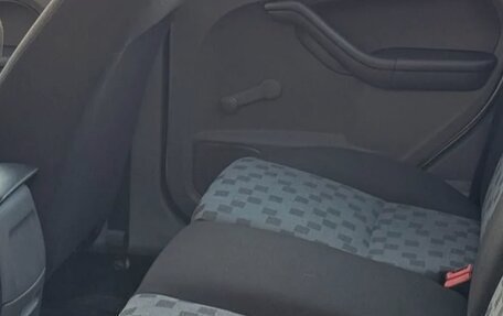 Ford Focus II рестайлинг, 2005 год, 420 000 рублей, 24 фотография