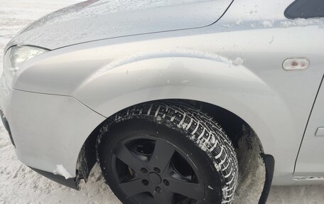 Ford Focus II рестайлинг, 2005 год, 420 000 рублей, 18 фотография