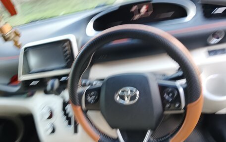 Toyota Sienta II, 2019 год, 1 720 000 рублей, 9 фотография