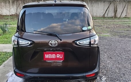 Toyota Sienta II, 2019 год, 1 720 000 рублей, 5 фотография