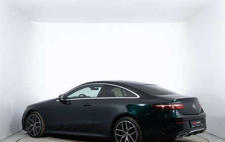 Mercedes-Benz E-Класс, 2020 год, 4 800 000 рублей, 7 фотография