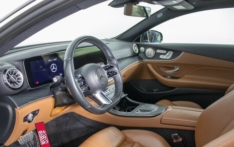 Mercedes-Benz E-Класс, 2020 год, 4 800 000 рублей, 10 фотография