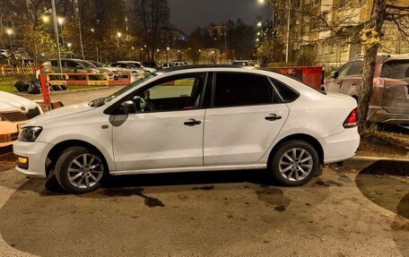 Volkswagen Polo VI (EU Market), 2015 год, 470 000 рублей, 3 фотография