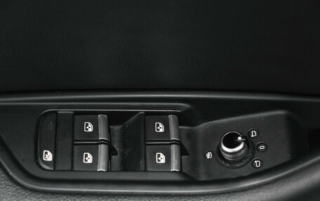 Audi A4, 2016 год, 2 050 000 рублей, 9 фотография