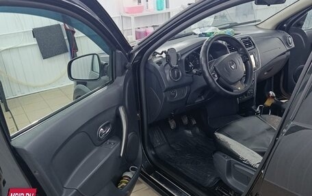 Renault Sandero II рестайлинг, 2015 год, 600 000 рублей, 3 фотография