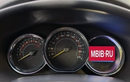 Renault Sandero II рестайлинг, 2015 год, 600 000 рублей, 13 фотография