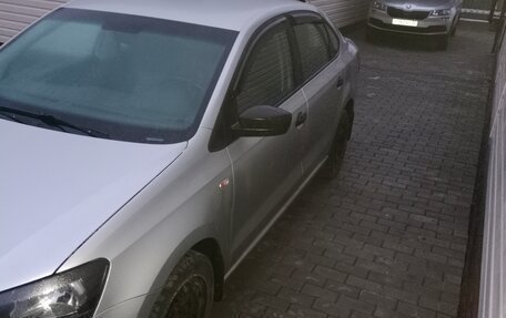 Volkswagen Polo VI (EU Market), 2015 год, 850 000 рублей, 4 фотография