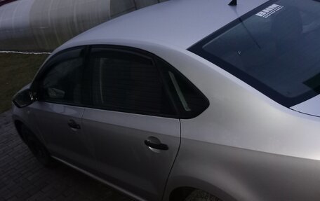 Volkswagen Polo VI (EU Market), 2015 год, 850 000 рублей, 2 фотография