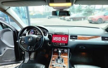 Volkswagen Touareg III, 2013 год, 2 000 000 рублей, 6 фотография