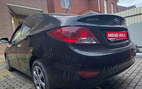 Hyundai Solaris II рестайлинг, 2011 год, 889 000 рублей, 5 фотография