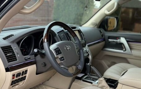 Toyota Land Cruiser 200, 2014 год, 4 050 000 рублей, 12 фотография