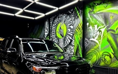 Toyota Land Cruiser 200, 2014 год, 4 050 000 рублей, 18 фотография