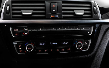 BMW 3 серия, 2016 год, 2 199 000 рублей, 17 фотография