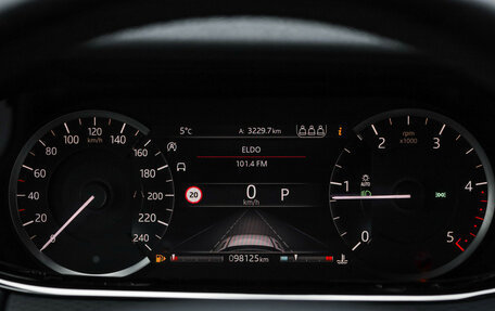 Land Rover Range Rover Evoque II, 2020 год, 3 599 000 рублей, 7 фотография