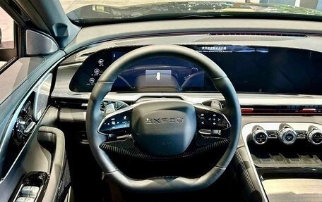CheryExeed TXL, 2024 год, 3 900 000 рублей, 12 фотография