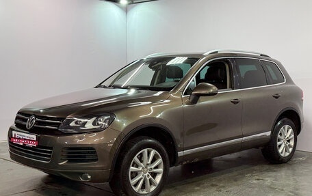 Volkswagen Touareg III, 2014 год, 2 310 000 рублей, 1 фотография