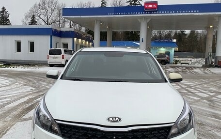 KIA Rio IV, 2020 год, 750 000 рублей, 1 фотография