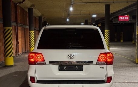 Toyota Land Cruiser 200, 2012 год, 3 150 000 рублей, 4 фотография