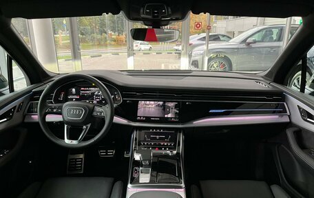 Audi SQ7, 2025 год, 17 800 000 рублей, 7 фотография