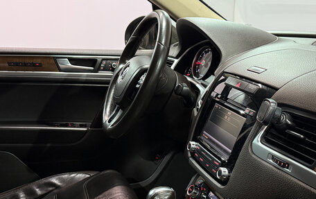 Volkswagen Touareg III, 2014 год, 2 310 000 рублей, 8 фотография