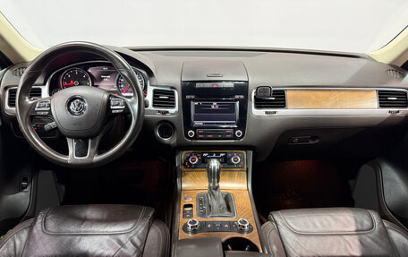 Volkswagen Touareg III, 2014 год, 2 310 000 рублей, 6 фотография