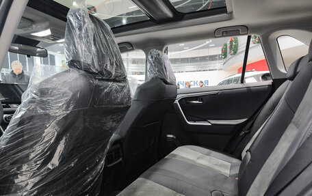 Toyota RAV4, 2025 год, 4 350 000 рублей, 15 фотография