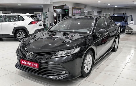 Toyota Camry, 2020 год, 2 350 000 рублей, 1 фотография