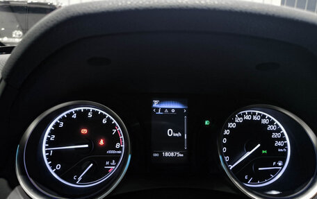 Toyota Camry, 2020 год, 2 350 000 рублей, 16 фотография