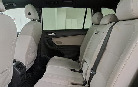 Volkswagen Tiguan II, 2020 год, 3 337 000 рублей, 15 фотография